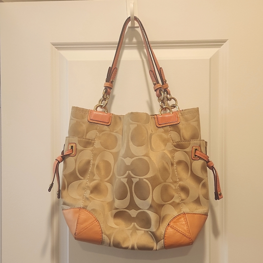 Coach handbag